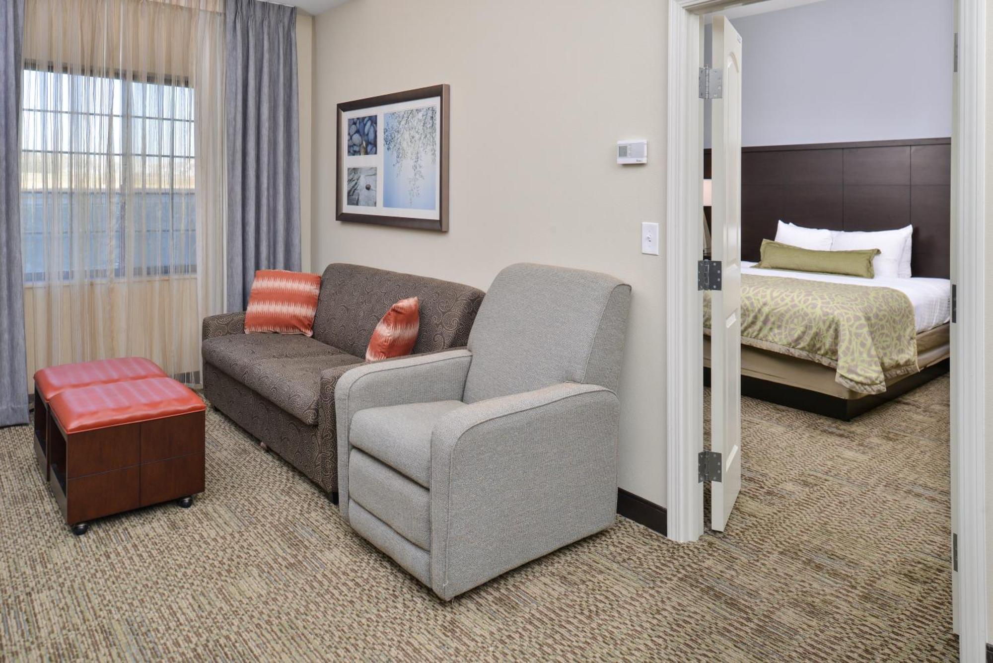 One-Bedroom King Suite