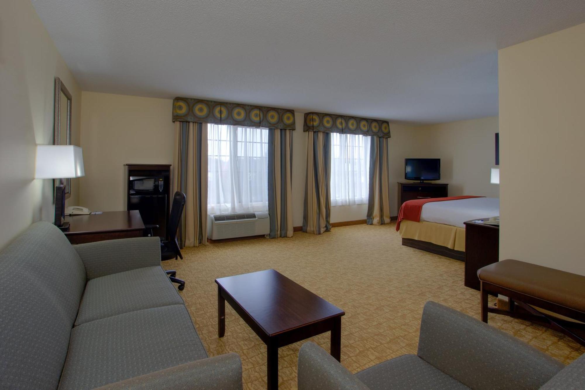 One-Bedroom Suite