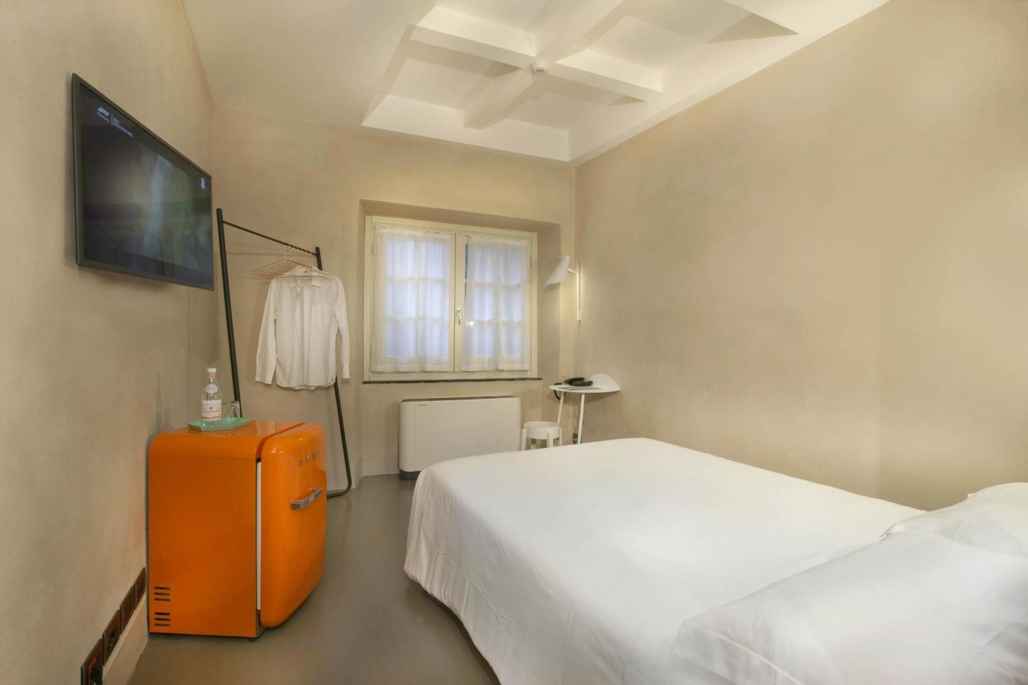 Standard Single Room,1281257317:JPEG