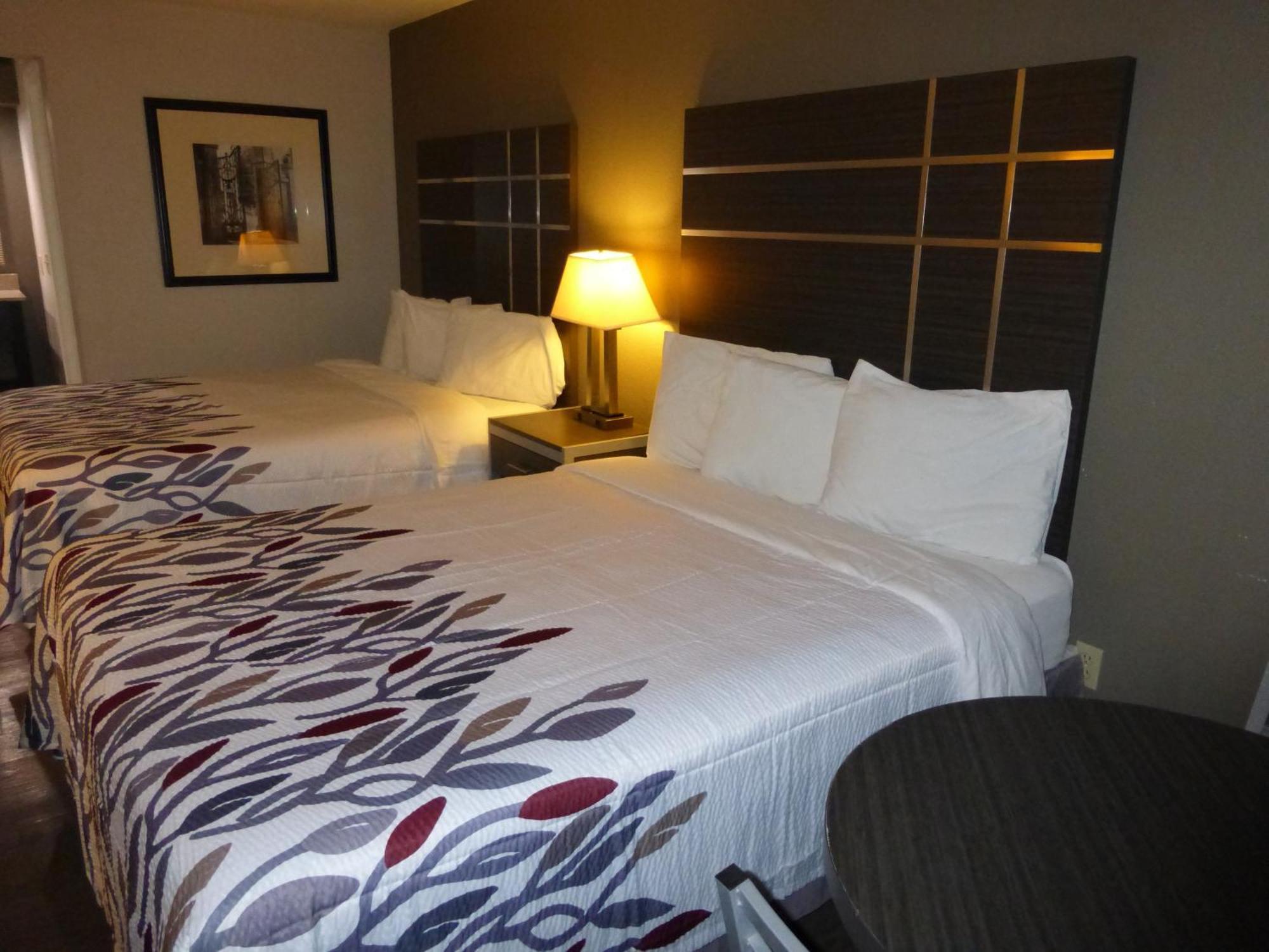 Deluxe Queen Room with Two Queen Beds - Non-Smoking