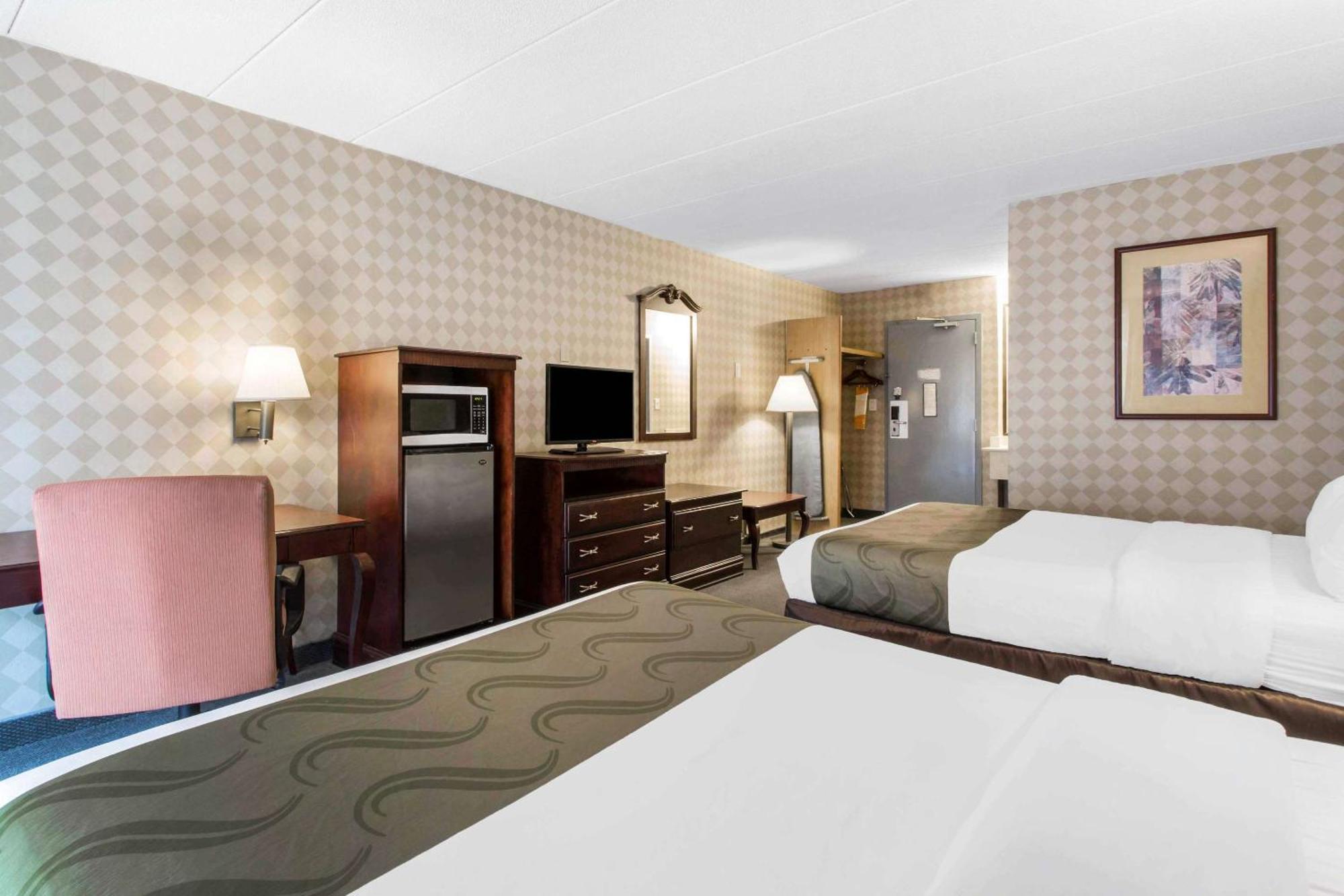 Queen Room with Two Queen Beds - Non-Smoking