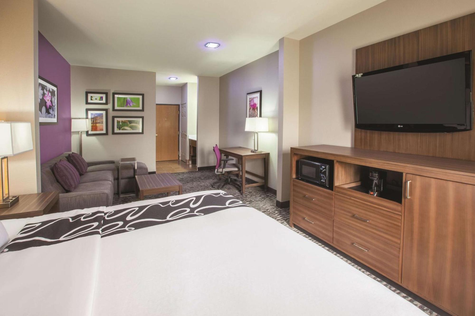 Suite Deluxe con cama grande - No fumadores