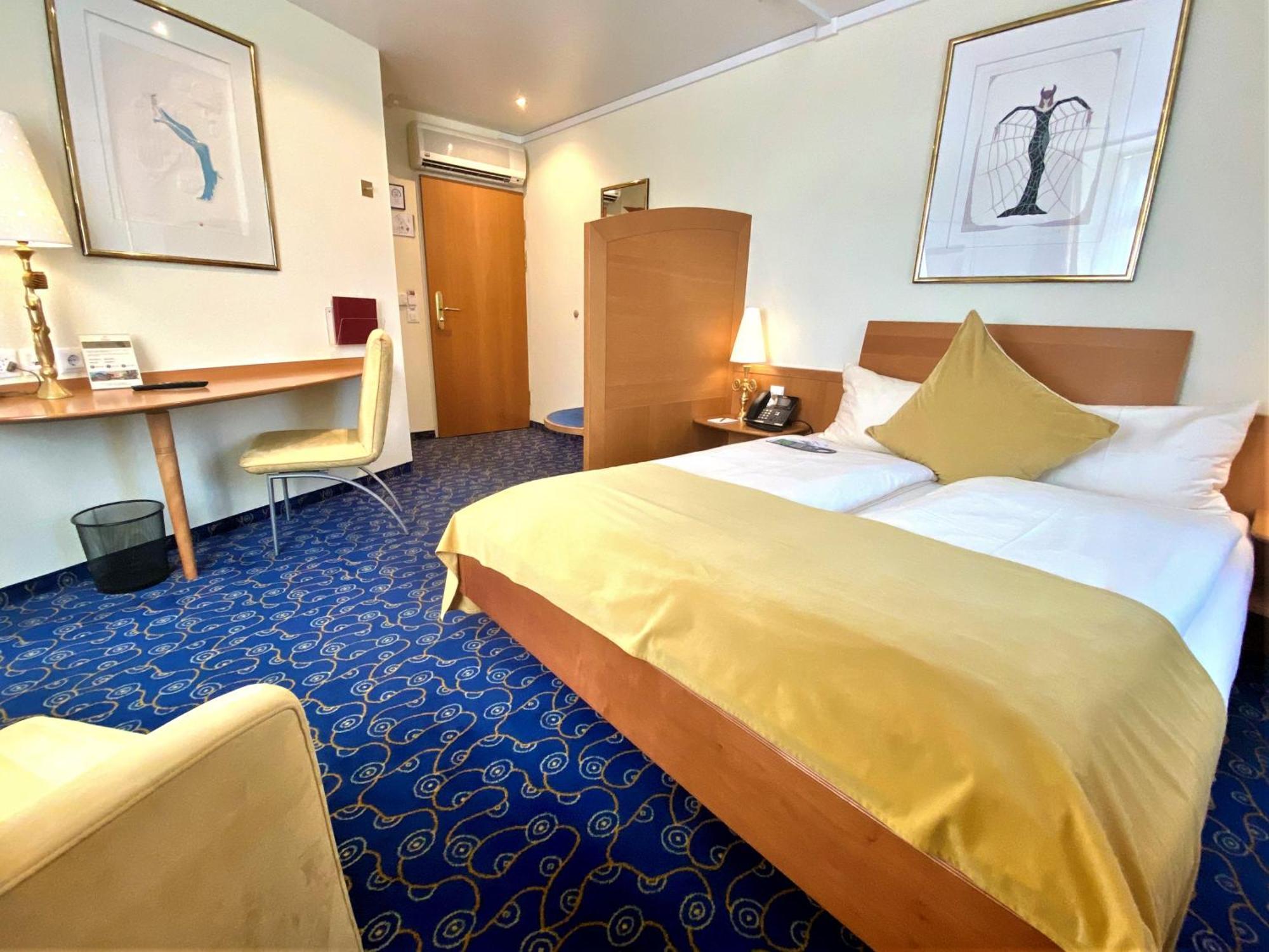 SMART Double Room
