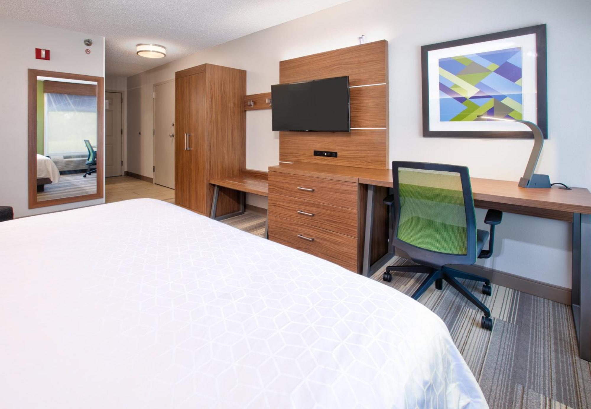 Queen Room Disability Access