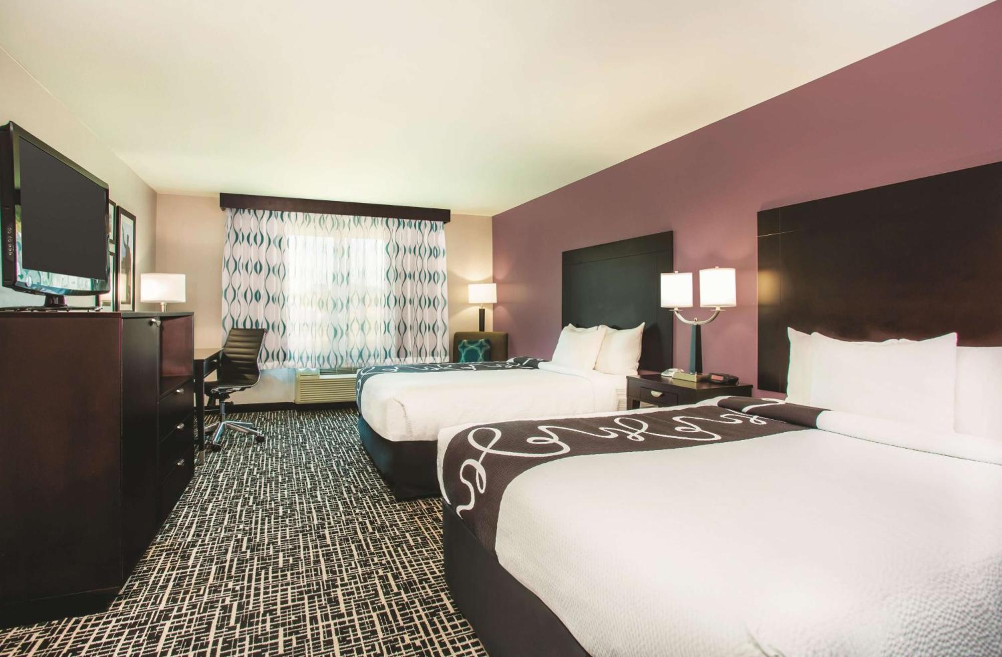 2 Queen Bed, Mobility/Hearing Impaired Accessible Room, Non-Smoking