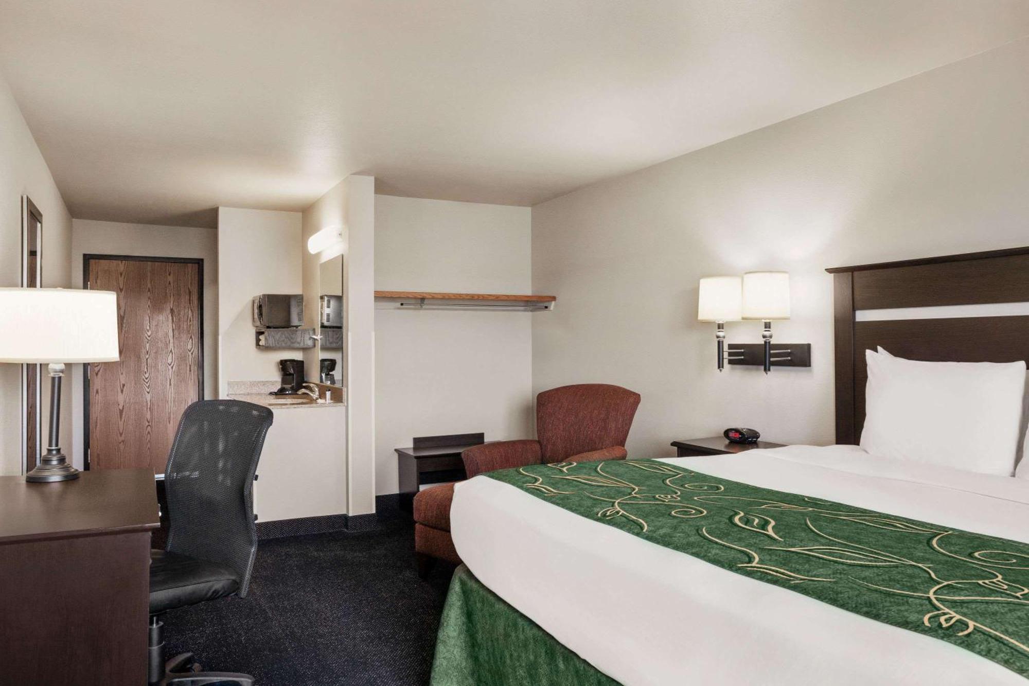 King Room - Mobility Access/Non-Smoking