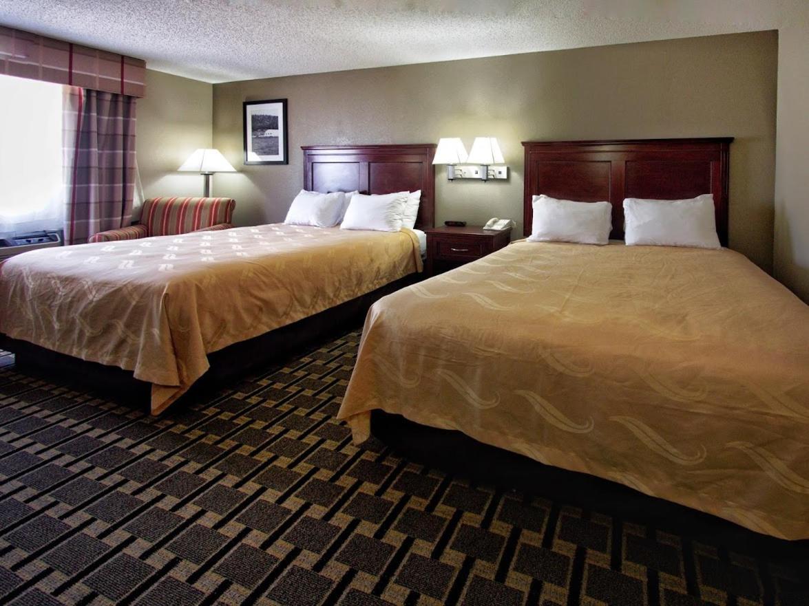 Queen Room with Two Queen Beds - Accessible/Non-Smoking