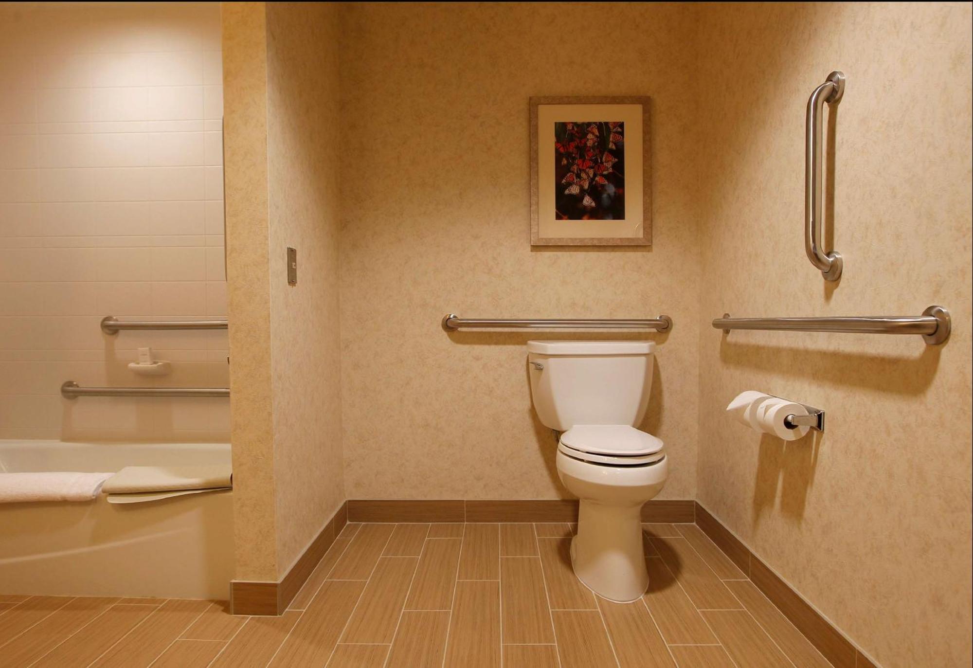 Queen Room with Two Queen Beds - Mobility and Hearing Access