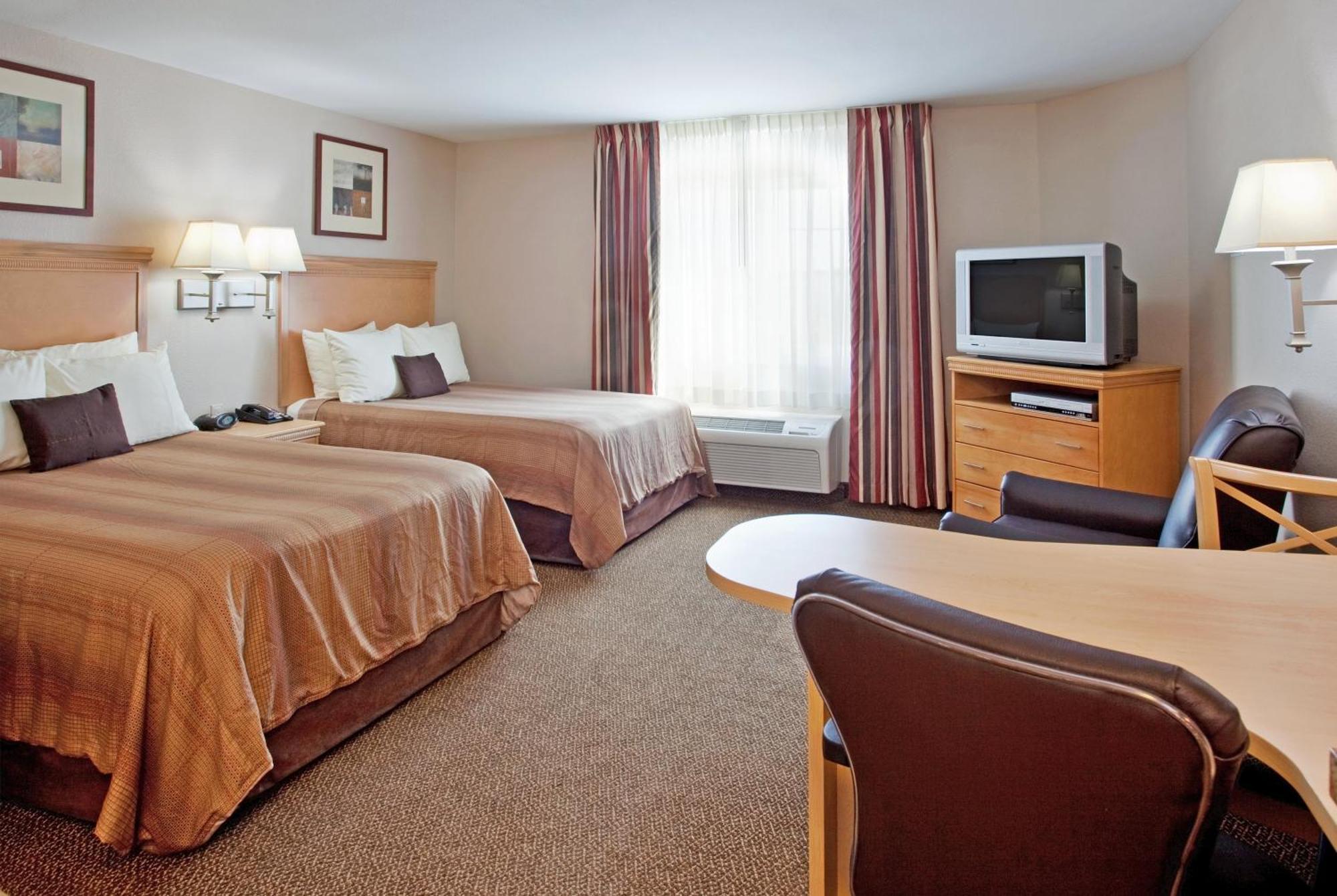 Studio Suite with Two Double Beds