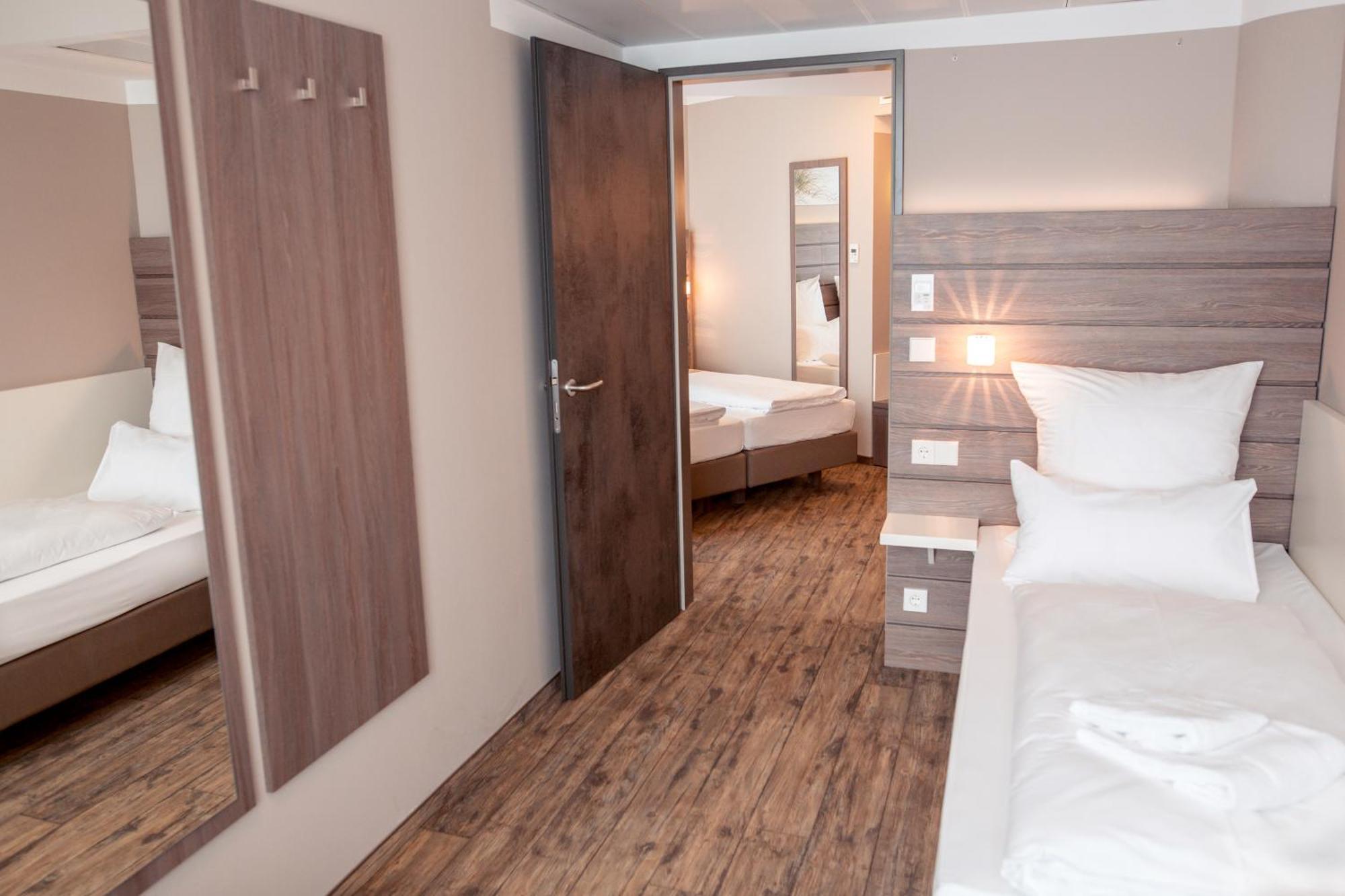 Standard Single Room,1282232086:JPEG