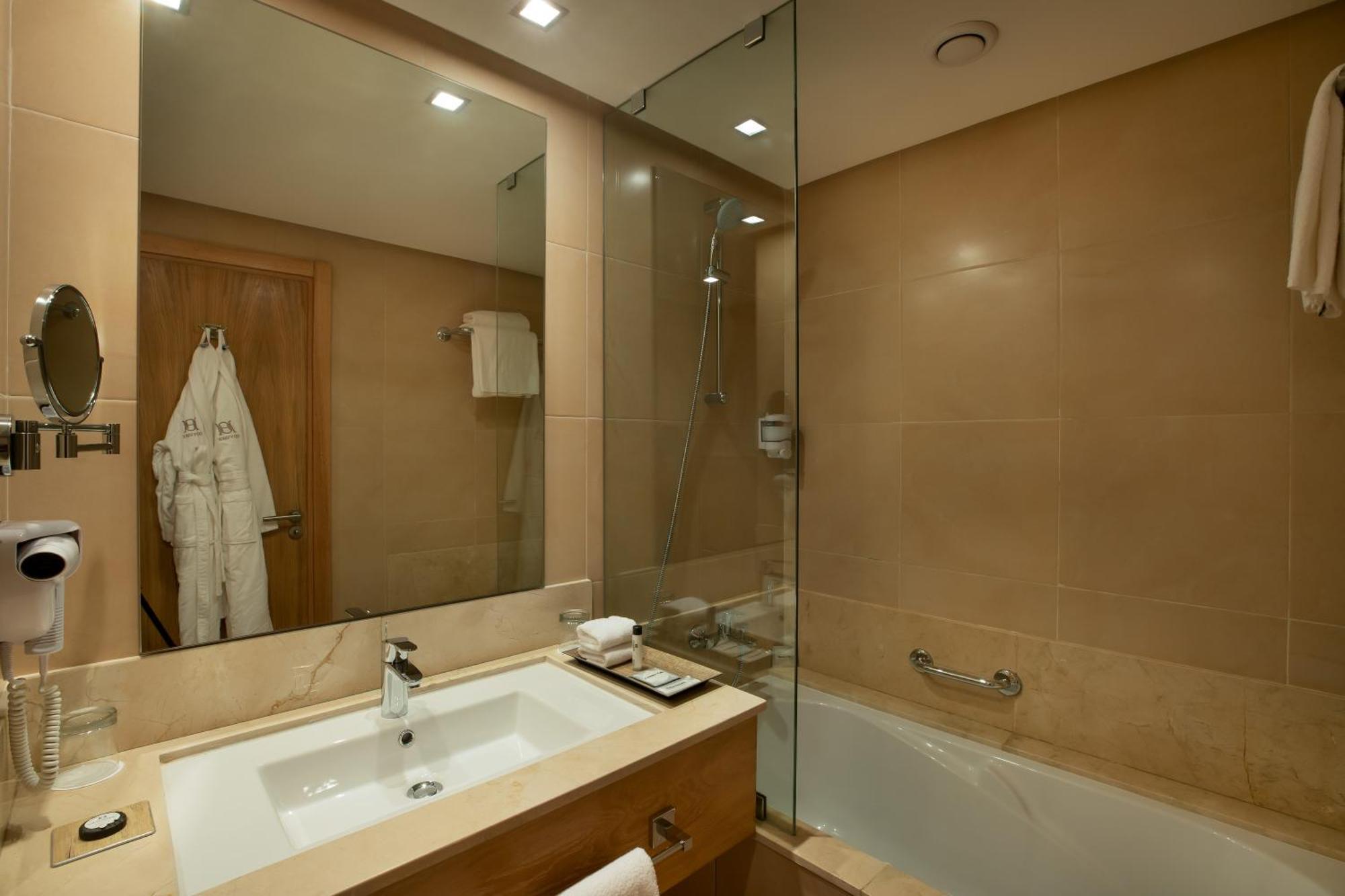 Junior Suite Double,1282486501:JPEG