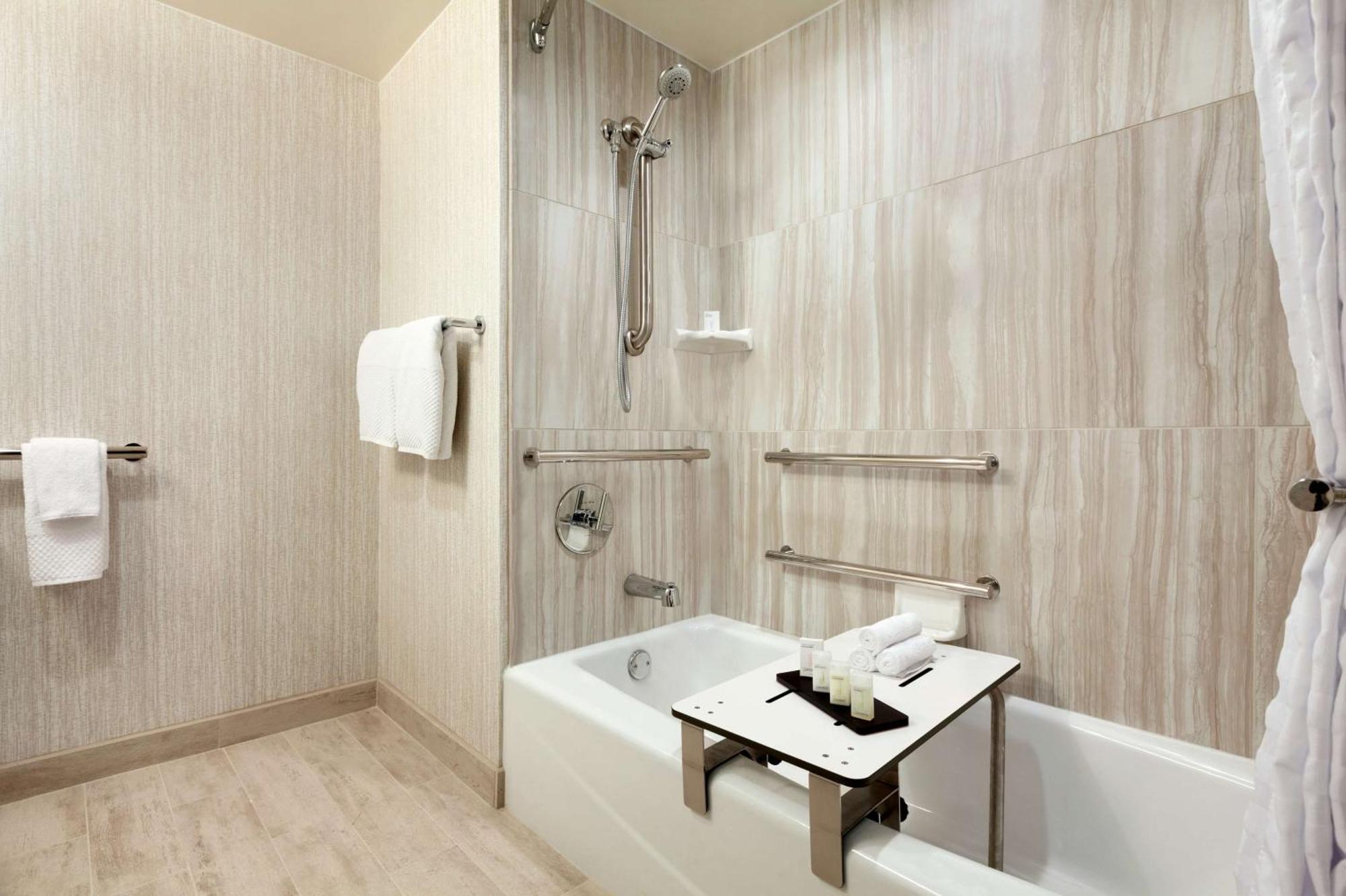 Two-Room King Suite with Bath Tub - Mobility Accessible