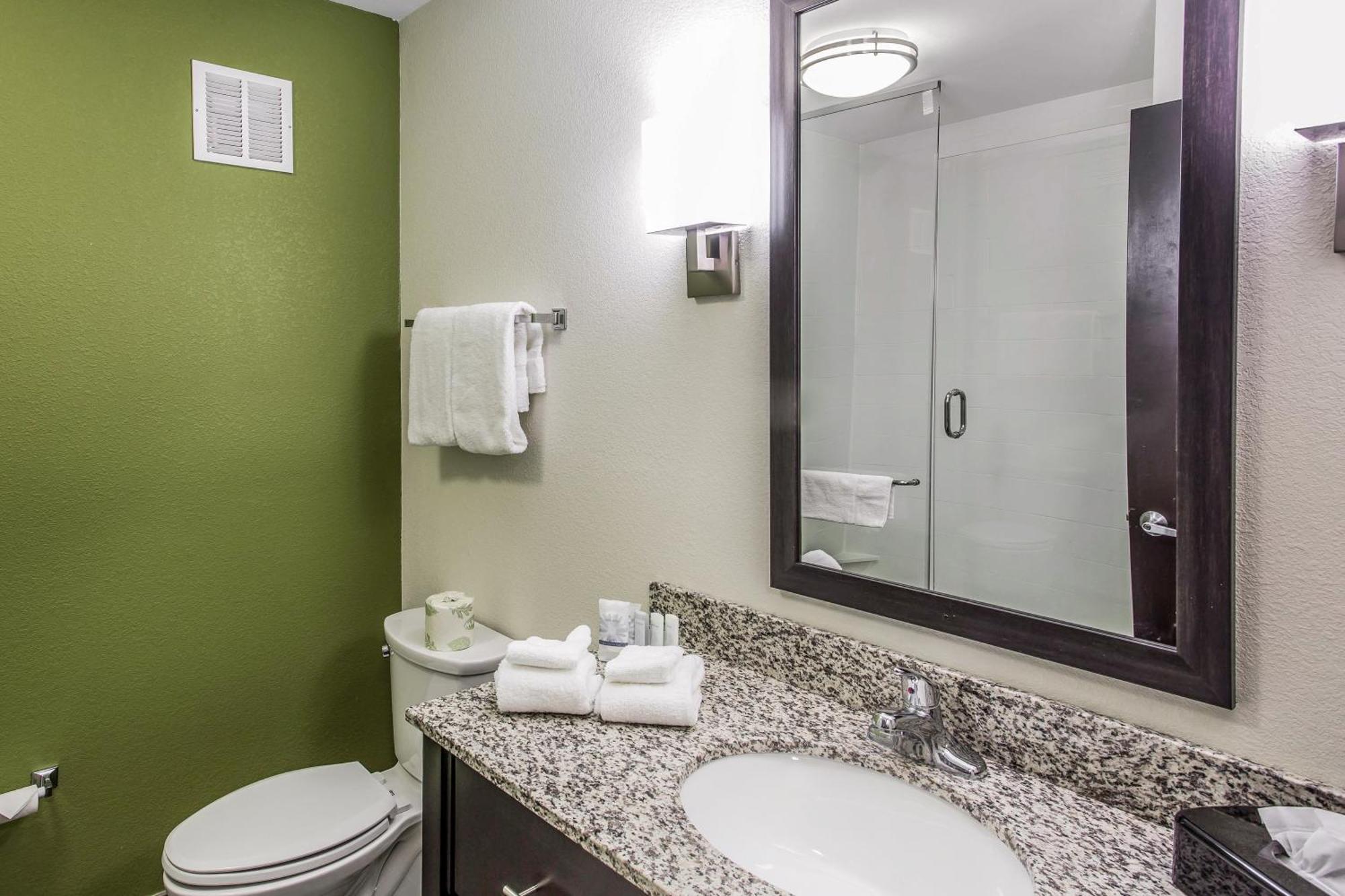 King Room - Accessible/Non-Smoking