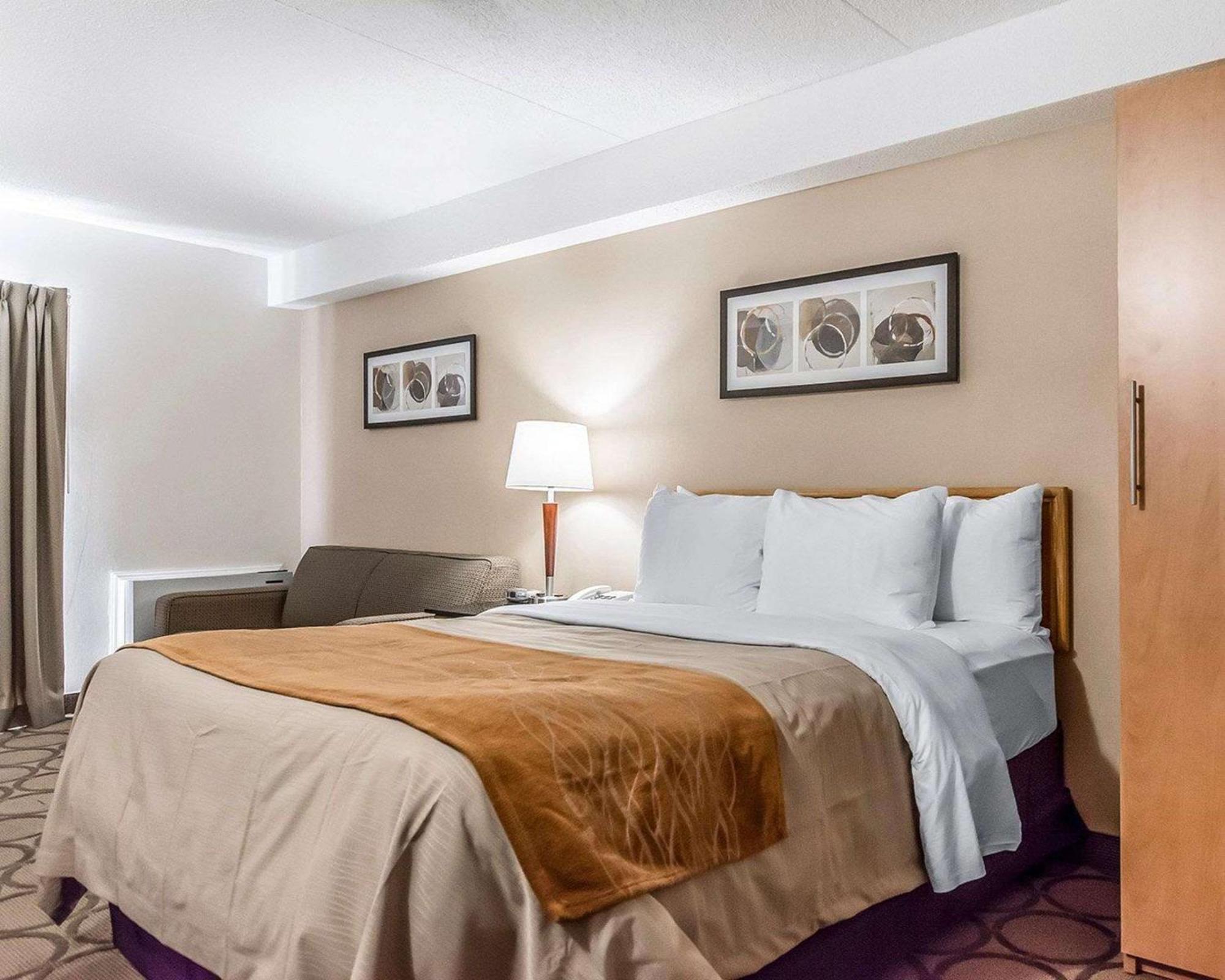 Standard Queen Room with Sofa Bed - Second Floor