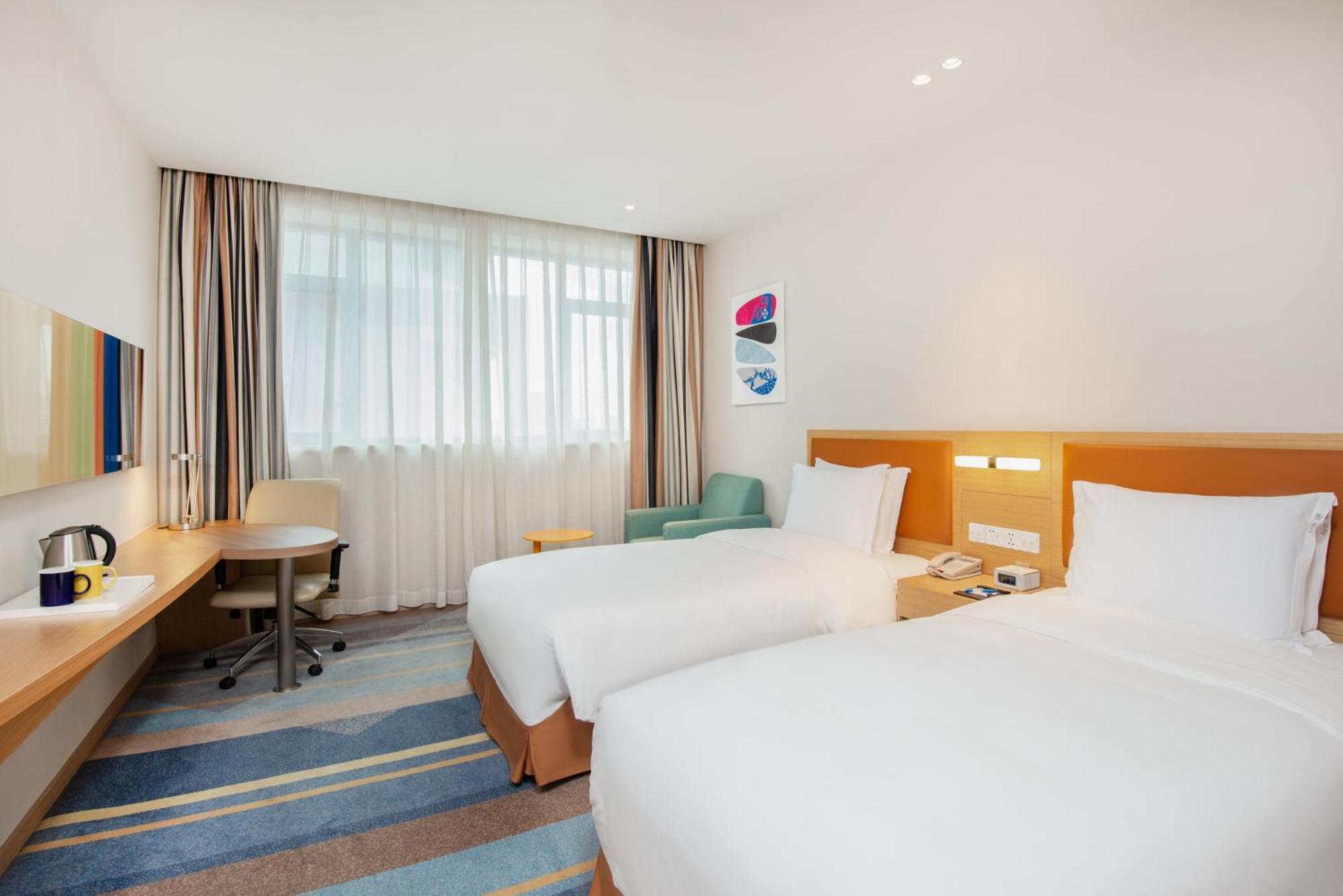 Standard Twin Room Extra Floor Space