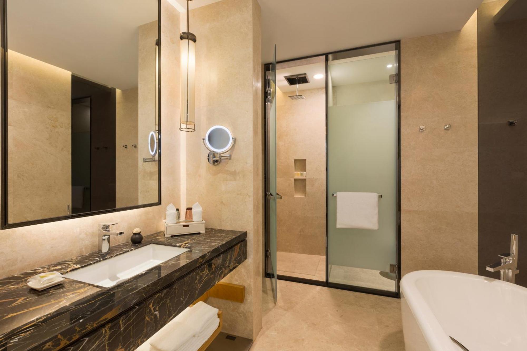 Club Deluxe Twin Room