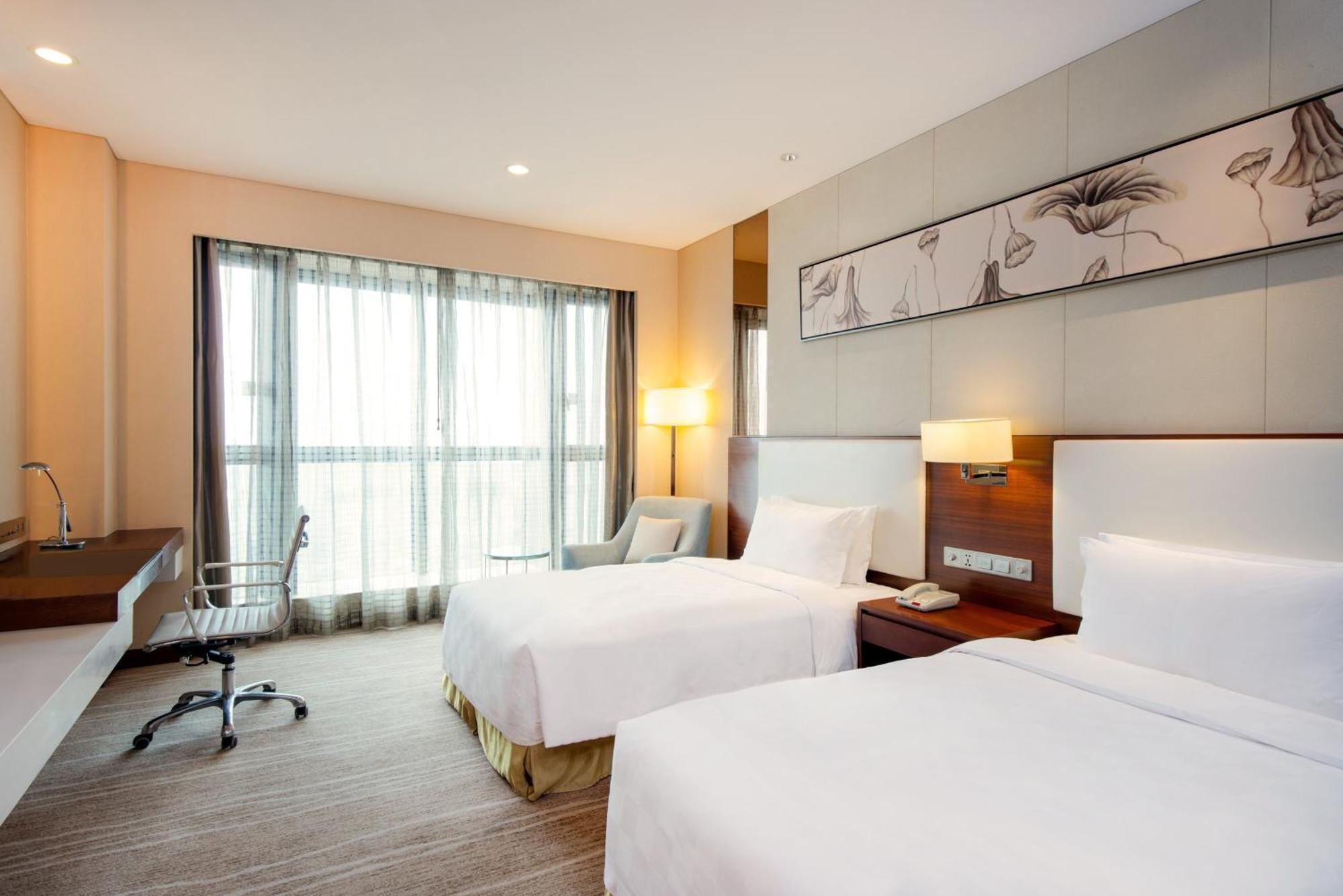 Standard Double Room with Two Double Beds - Smoking