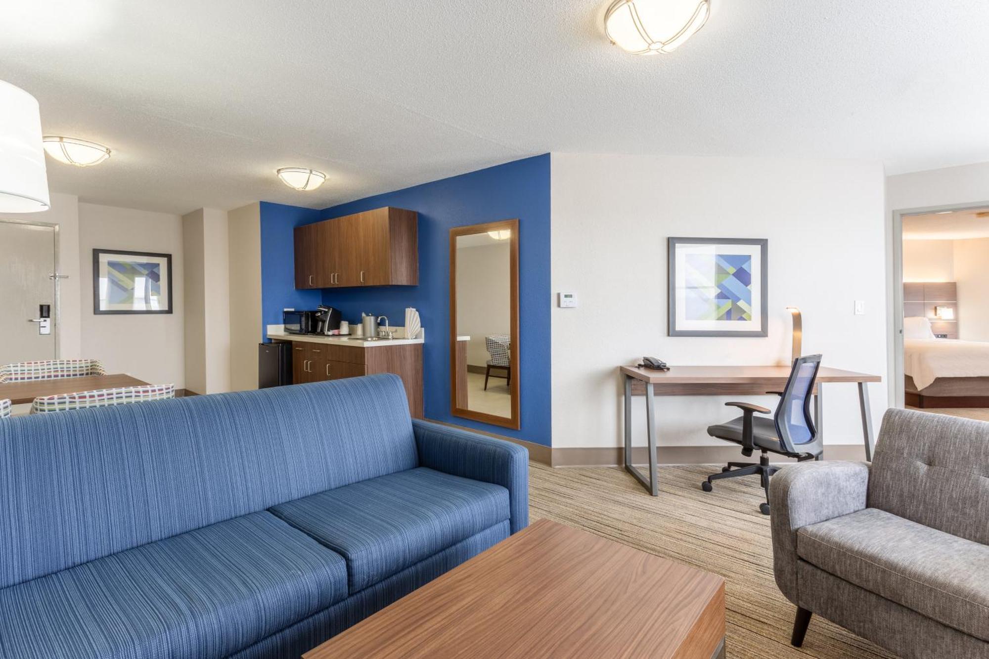 King Suite with Sofa Bed