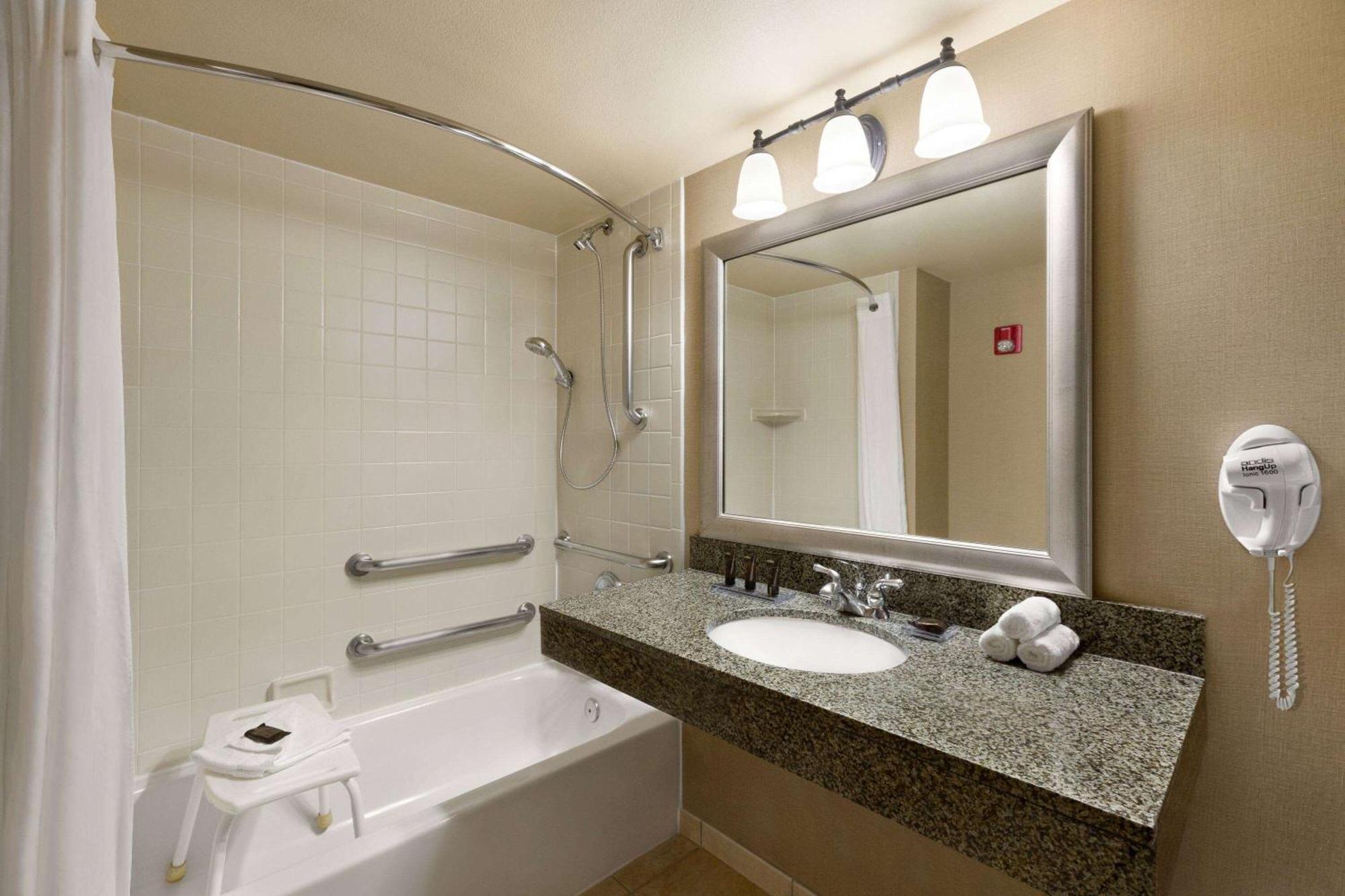 Queen Room Two Queen Beds Disability Access or Non-Smoking