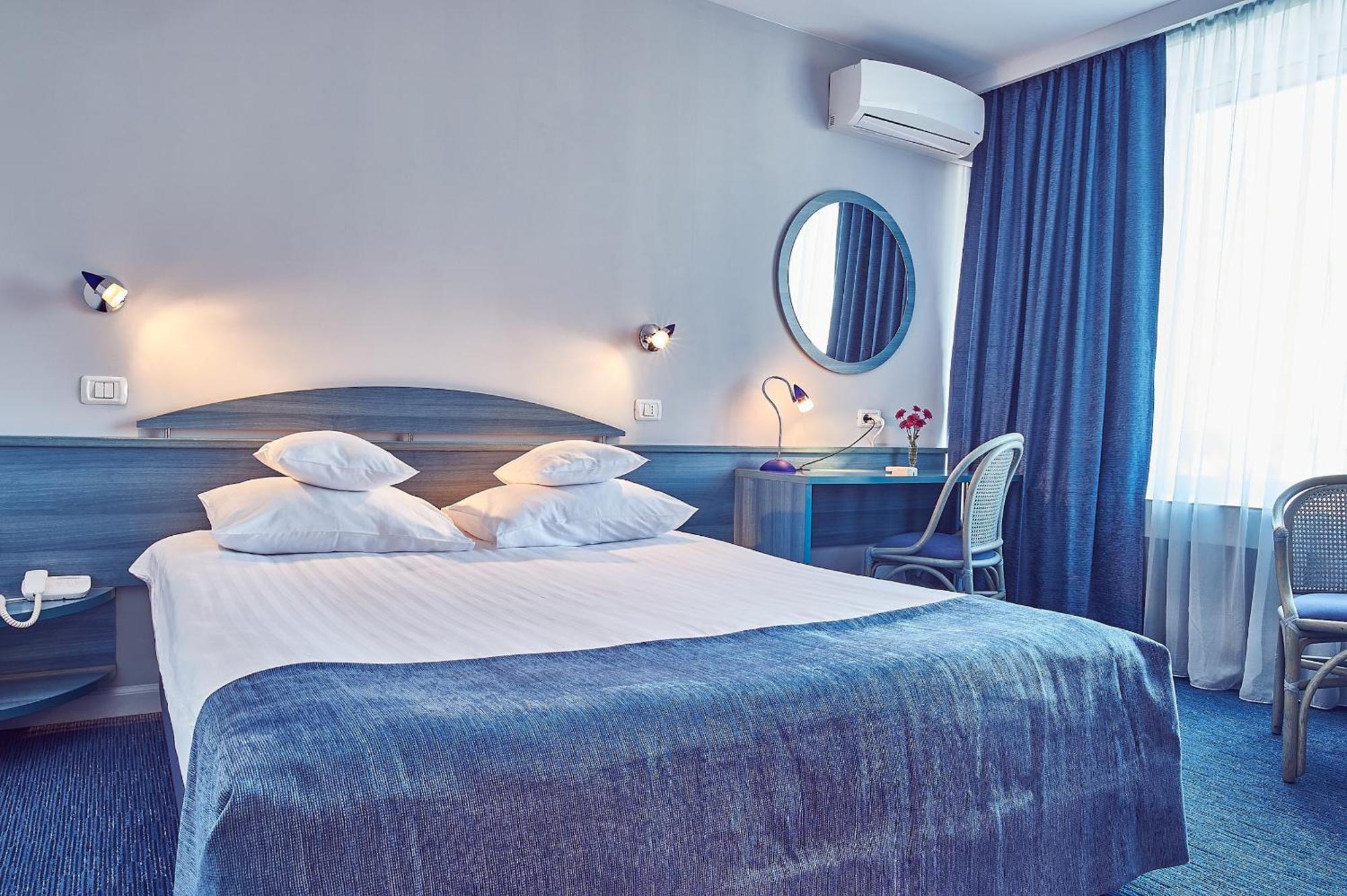 Standard Double Room,1283404408:JPEG