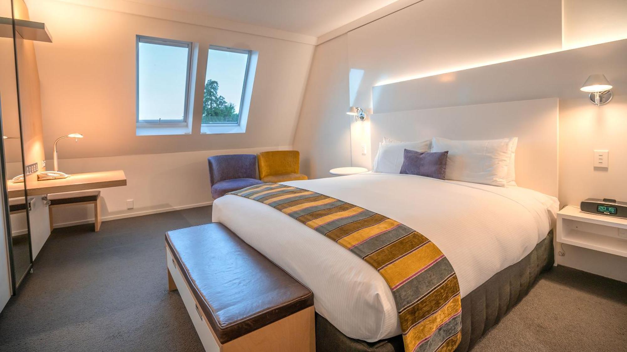 Superior King Room,1283614756:JPEG