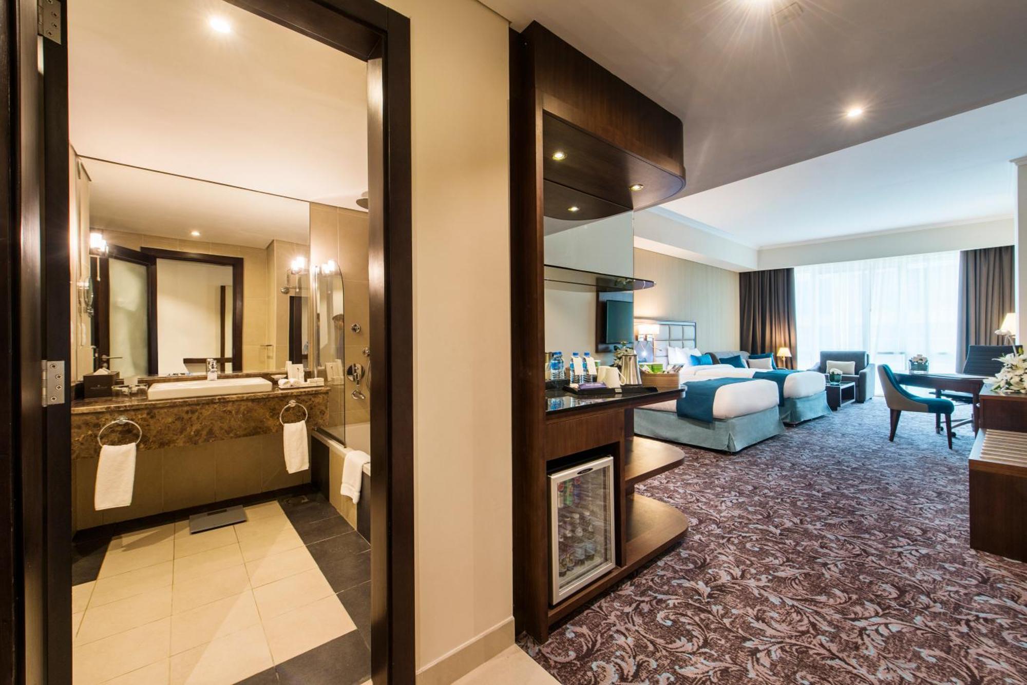 Standard Twin Room,529985070:JPEG
