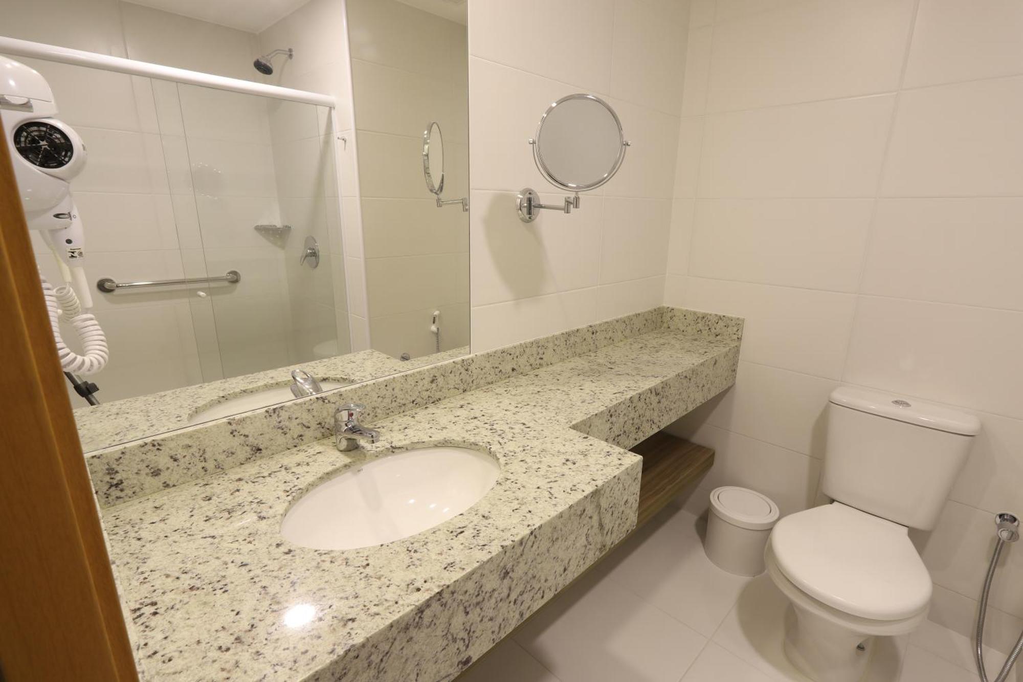 Queen Suite
