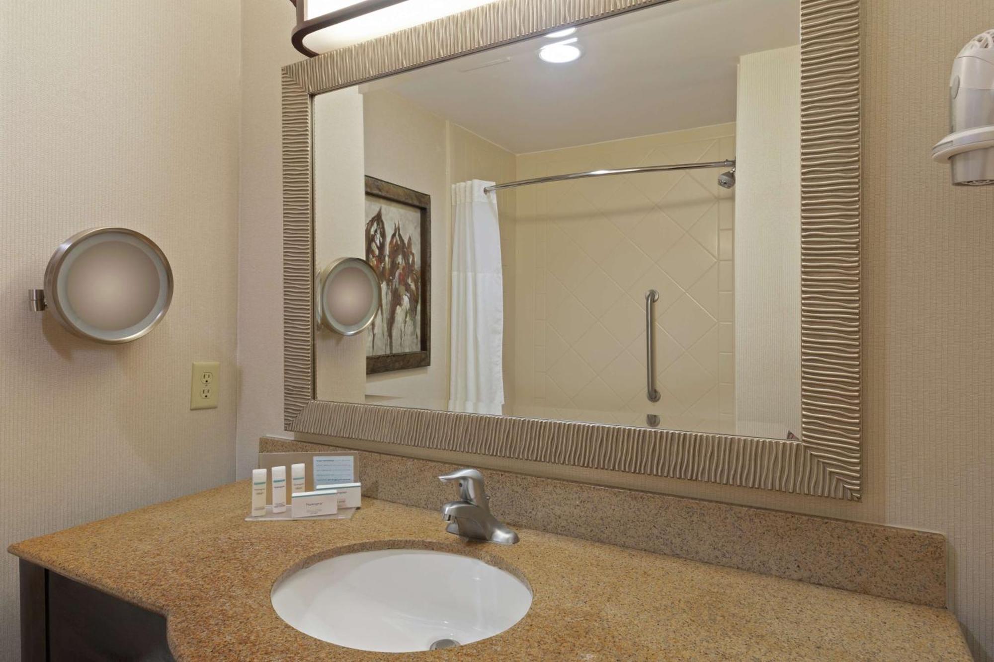 King Room - Mobility Access/Non-Smoking