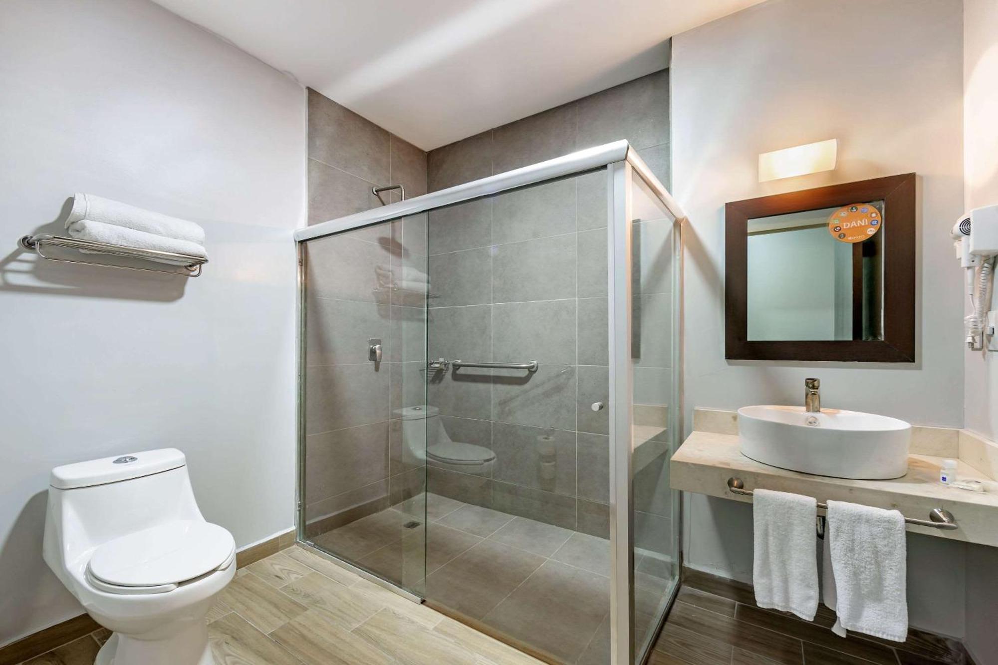 Double Room with Two Double Beds - Non-Smoking