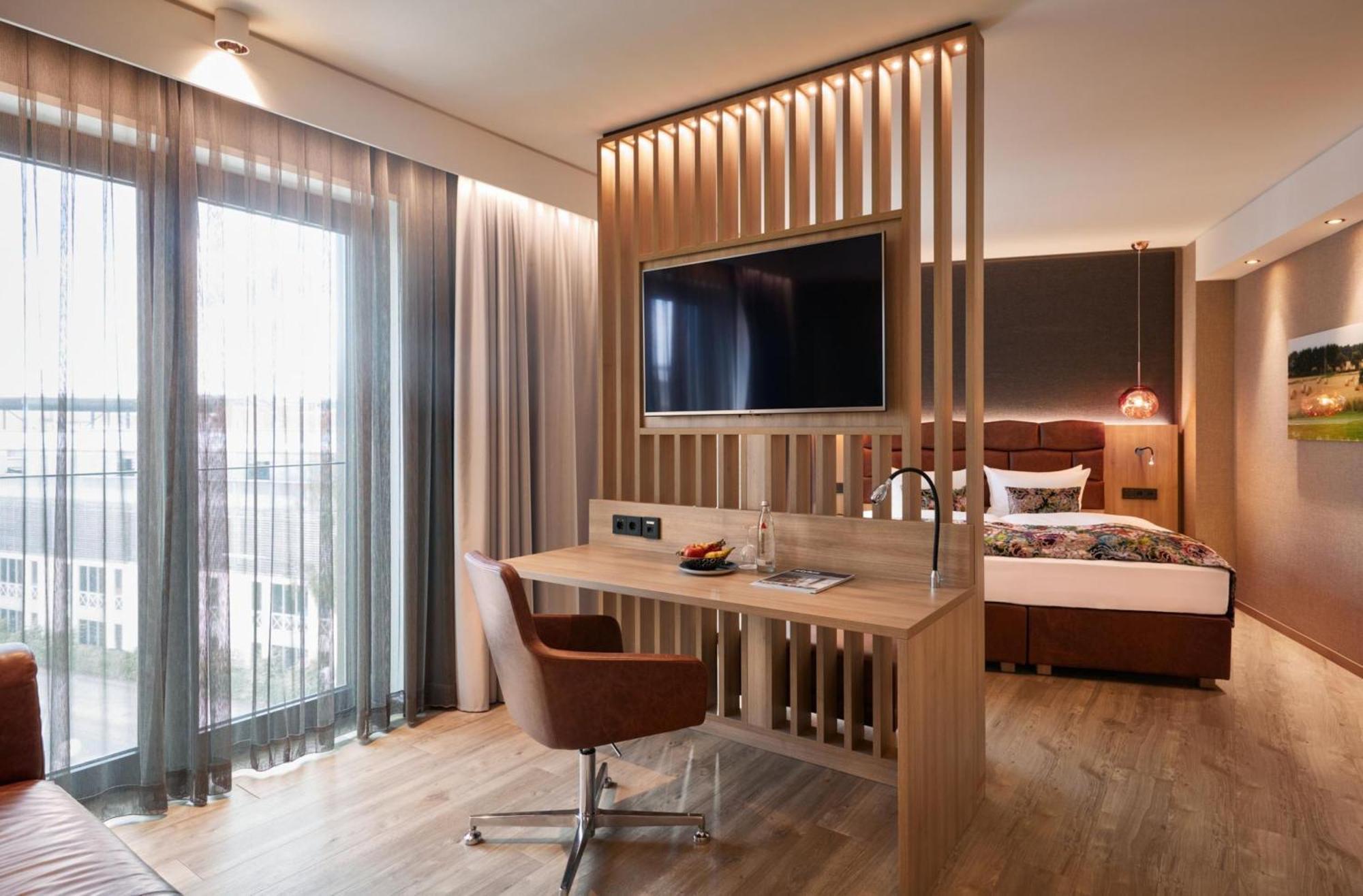 Premium King Room Balcony