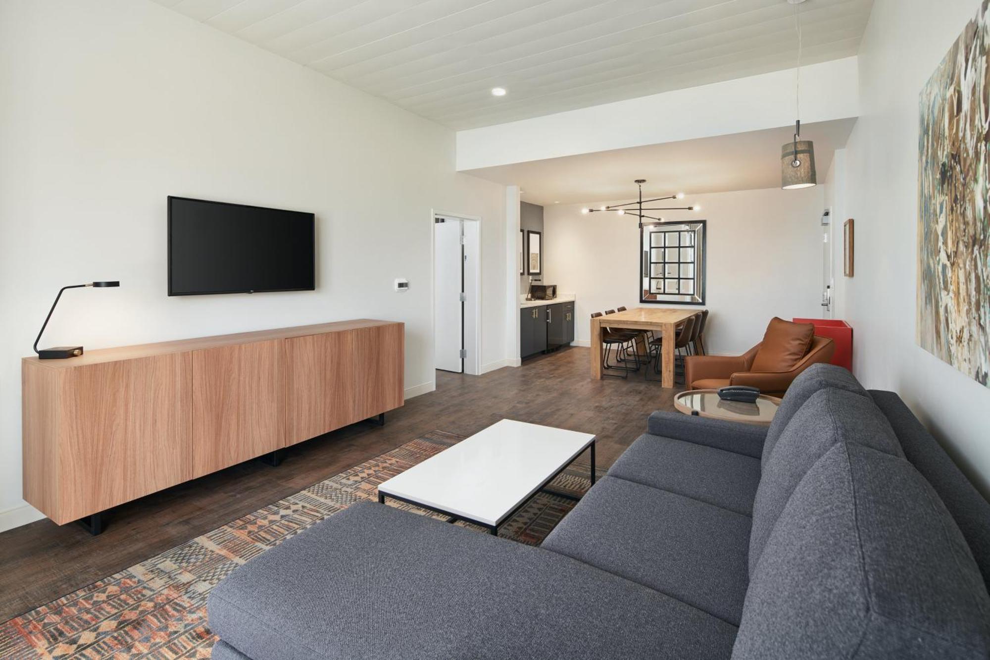 One-Bedroom Suite Hearing Accessible