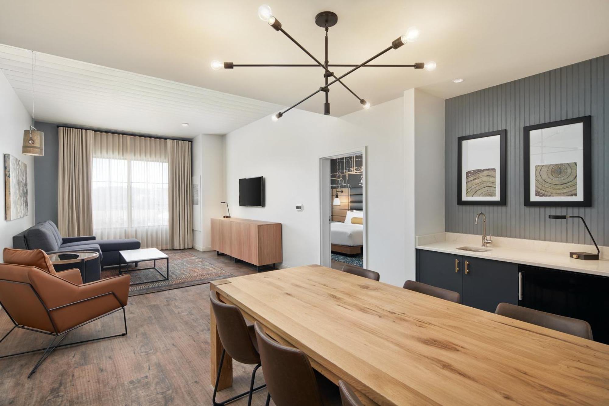 One-Bedroom Suite Hearing Accessible