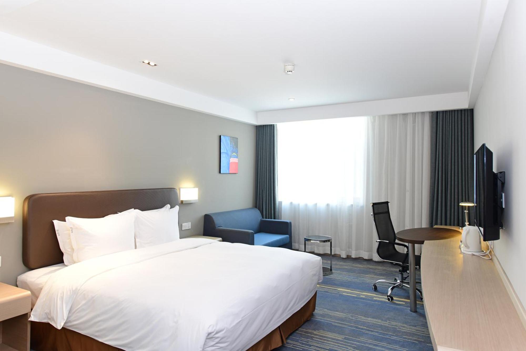 Standard King Room with Extra Floor Space