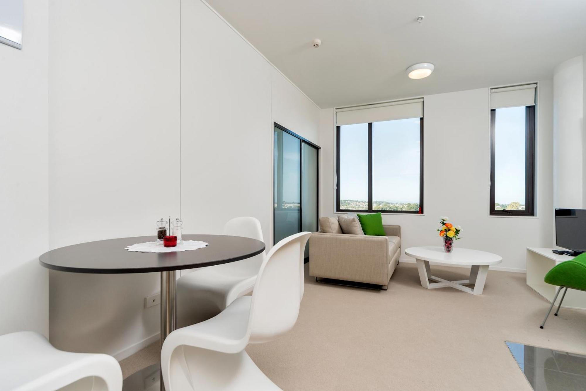 One-Bedroom Apartment,127376505:JPEG