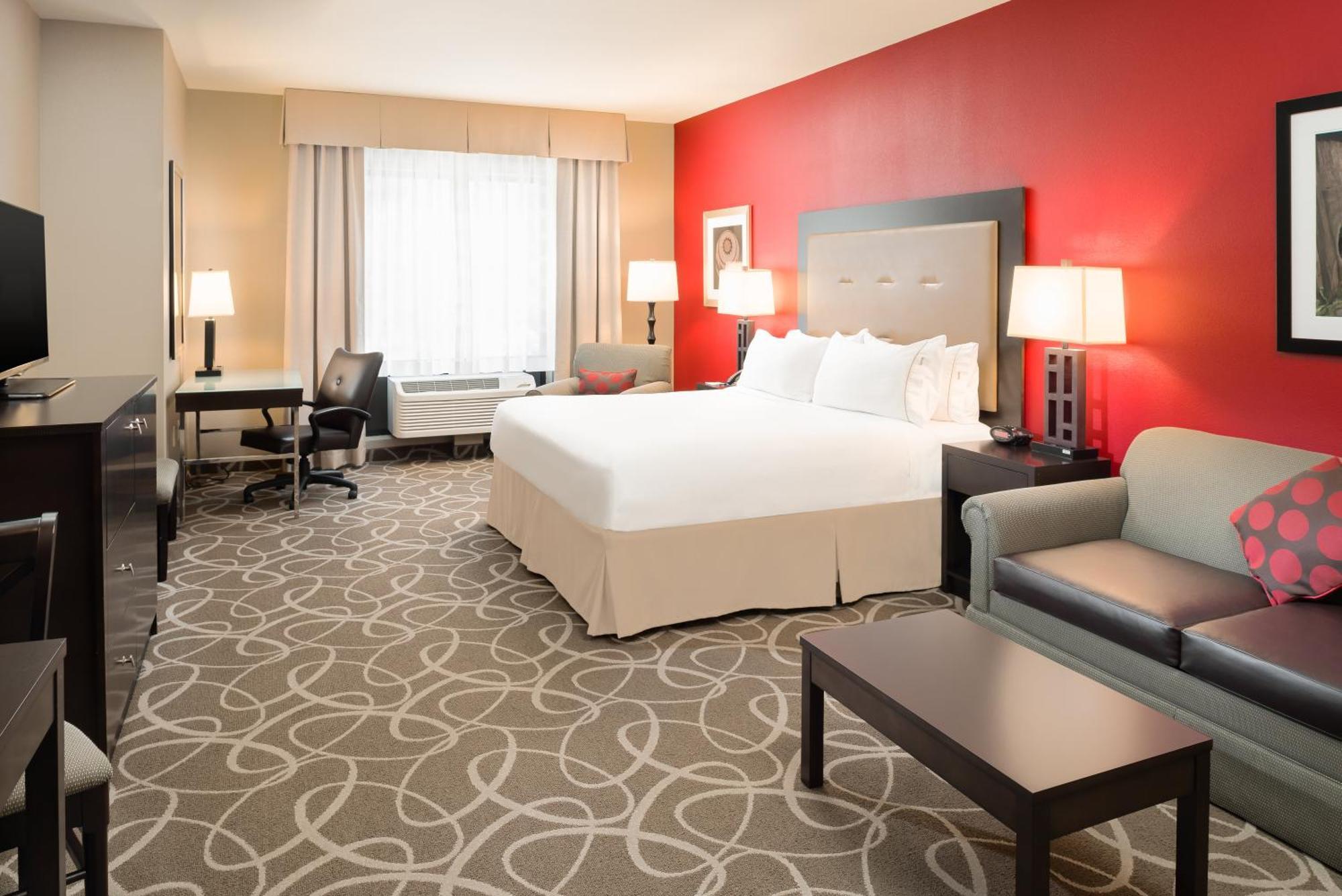 Standard King Room with Sofa Bed