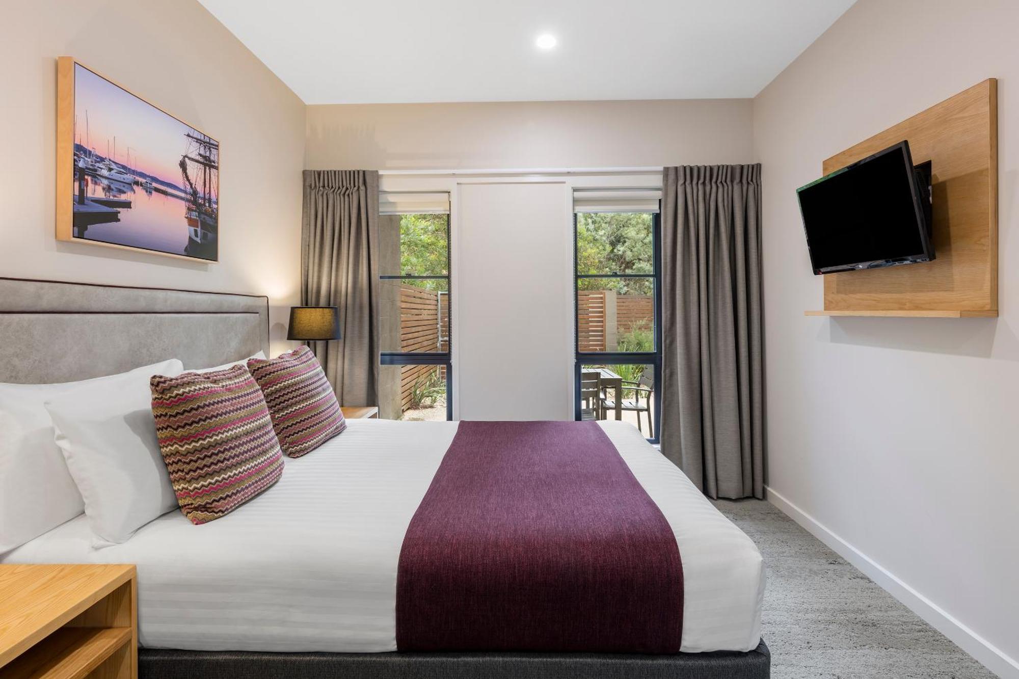 One-Bedroom Room