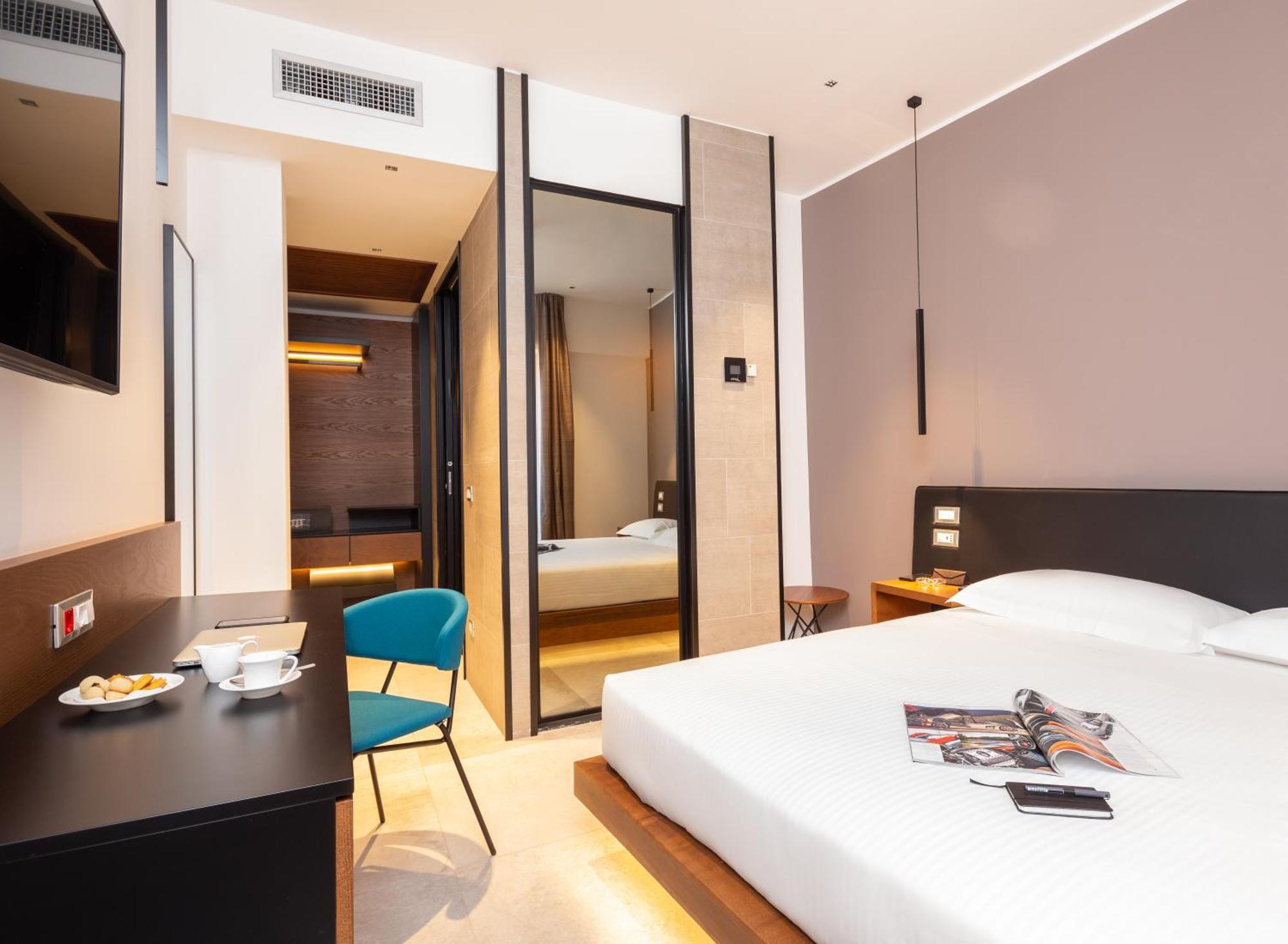 Business Double Room,1284379564:JPEG