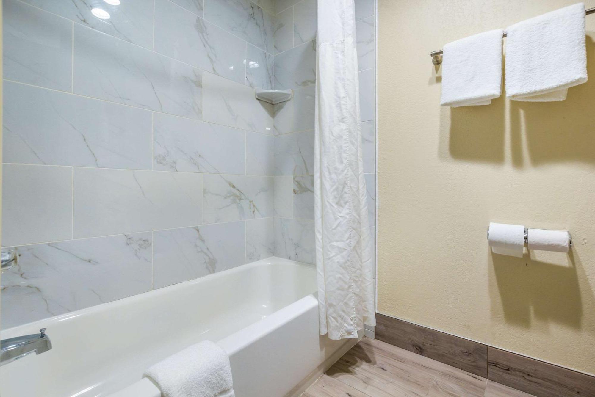 Standard Room with Two Double Beds - Non-Smoking