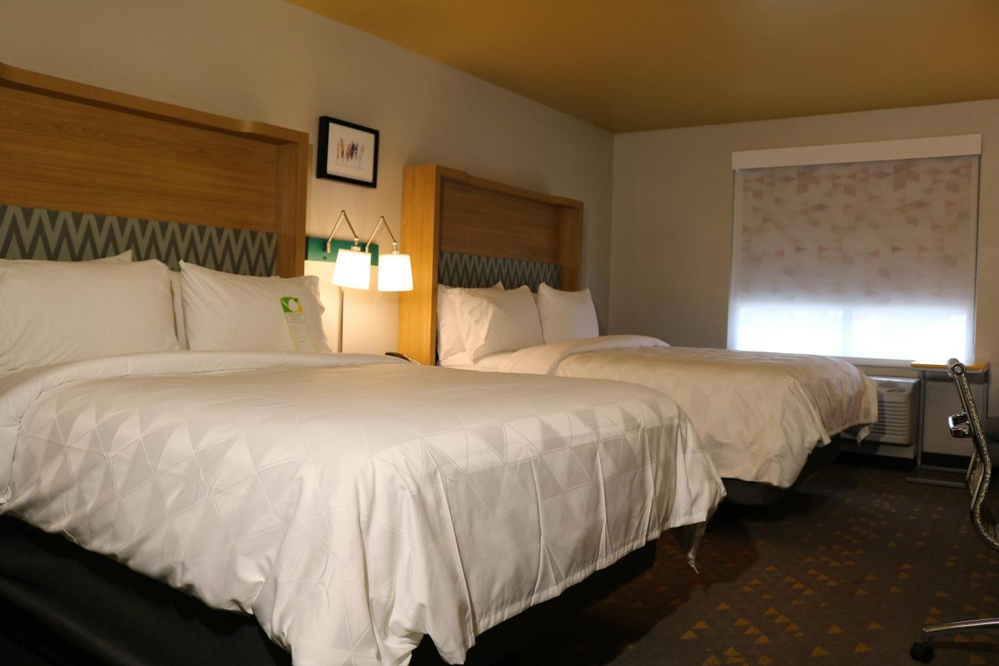 Suite with Two Queen Beds - Communications Access
