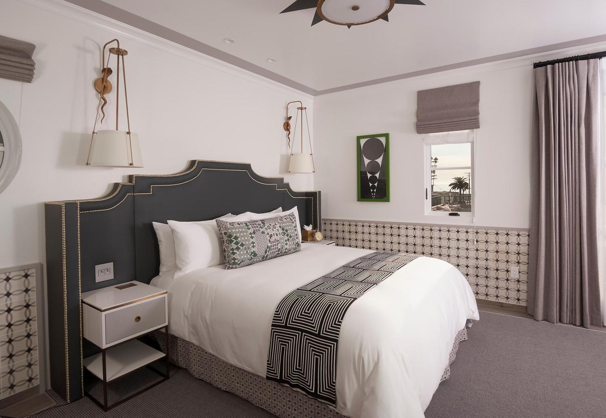 Standard Queen Room,1589333720:JPEG