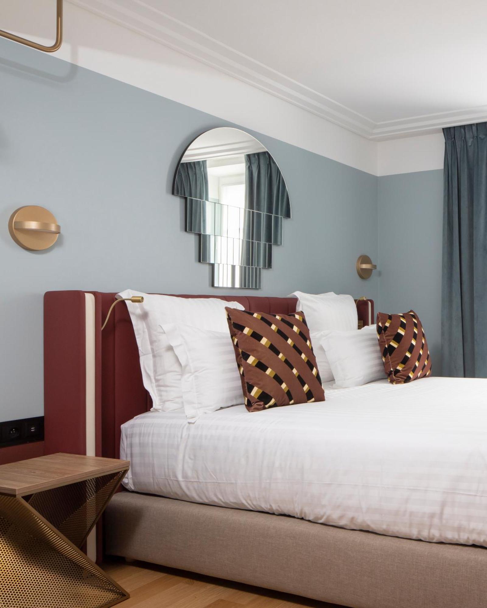 Executive Double Room Courtyard