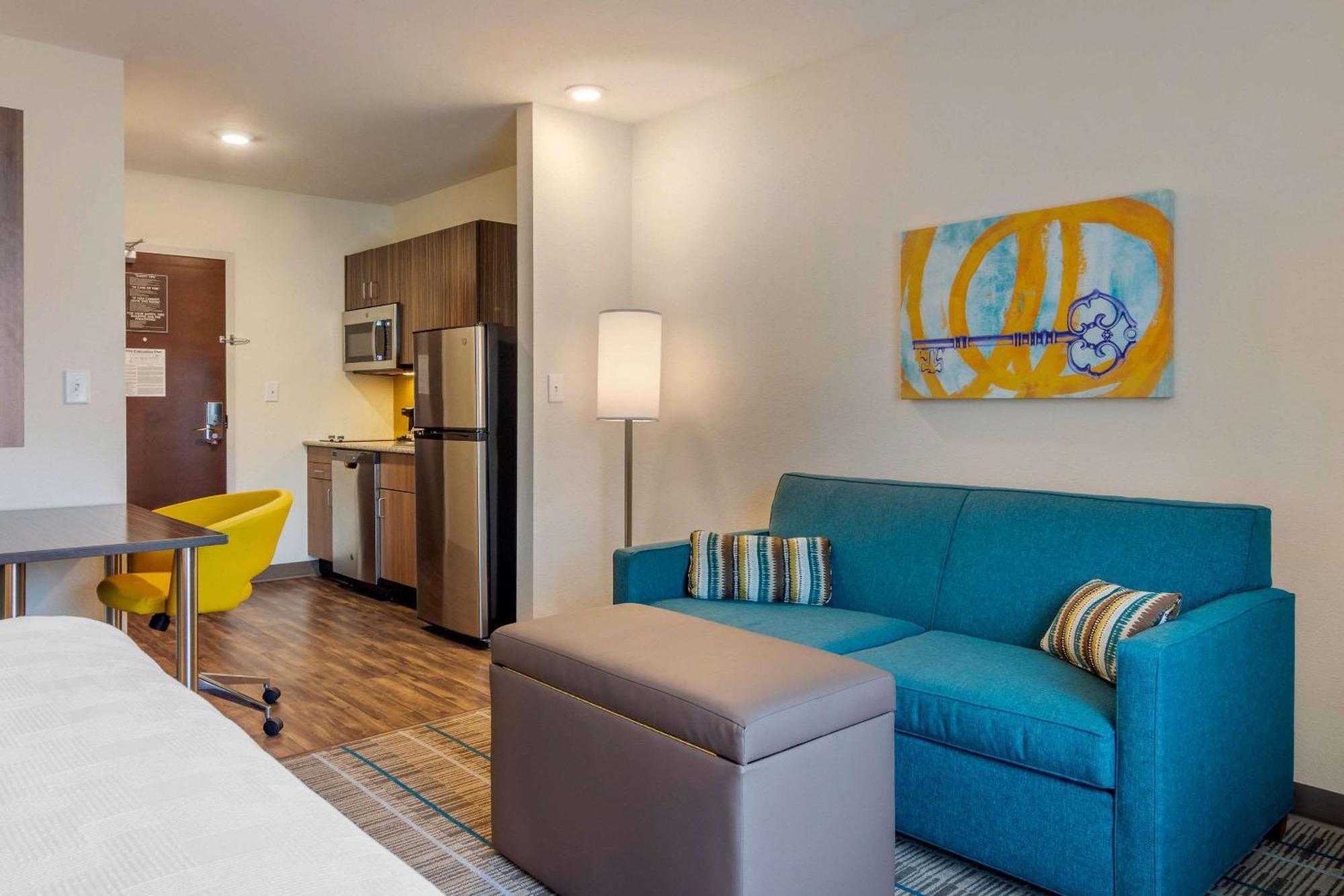One-Bedroom King Suite with Sofa Bed