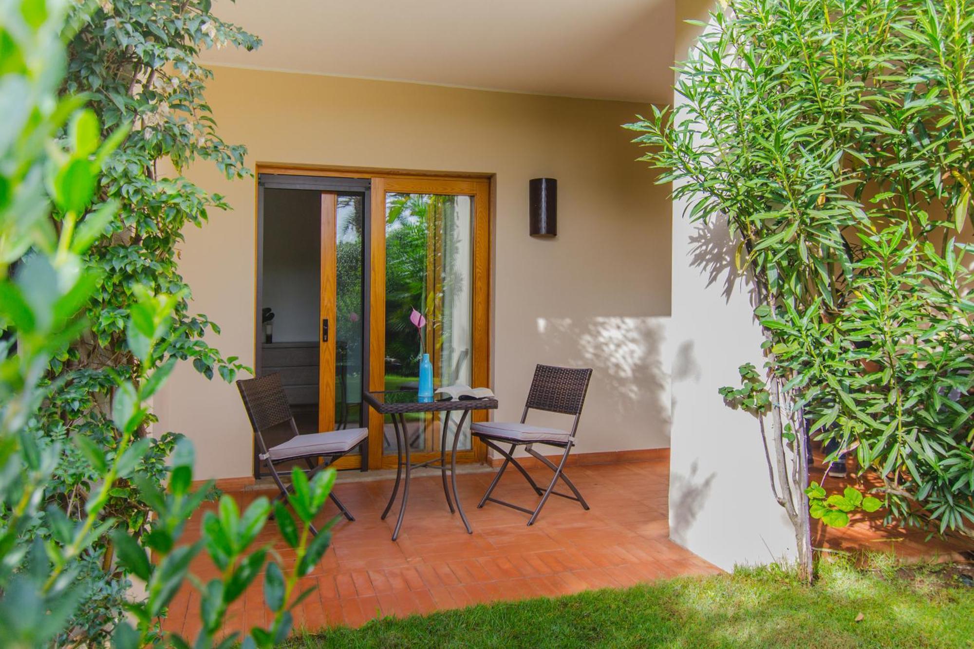 Superior Room with Garden View