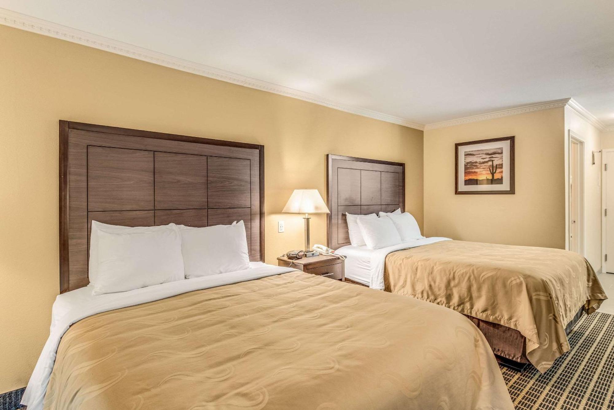 Standard Queen Room with Two Queen Beds - Non Smoking