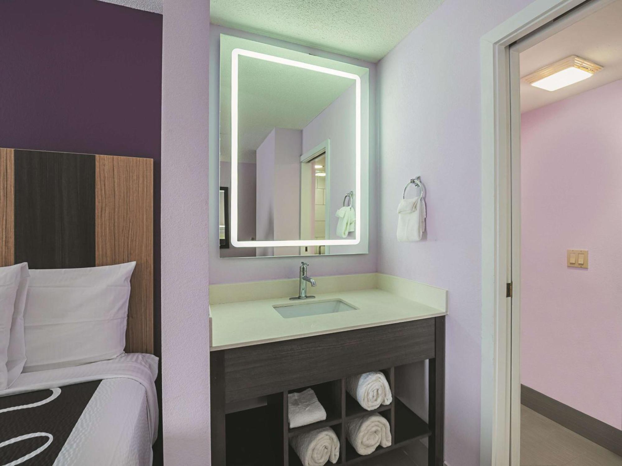 Deluxe Double Room with Two Double Beds
