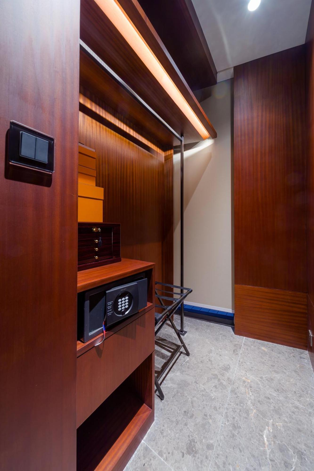 Garden Veranda Suite