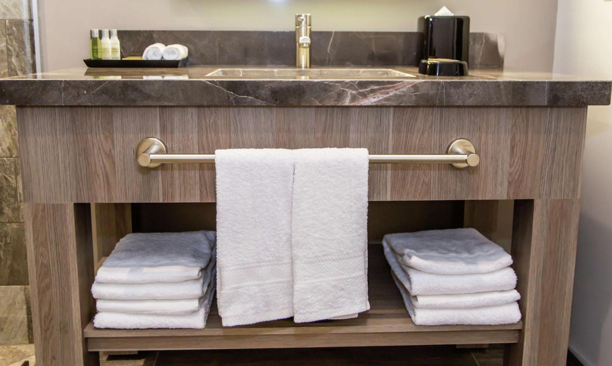 Double Room with Two Double Beds - Non-Smoking