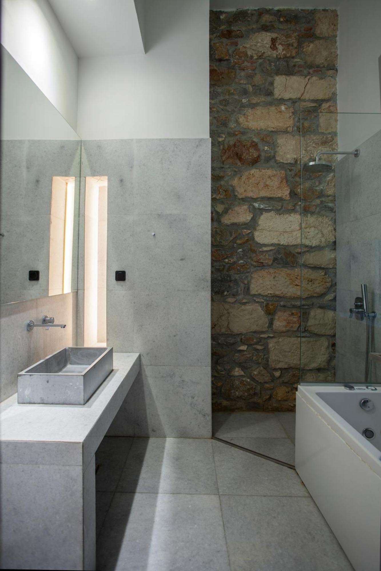 Family Room Bath