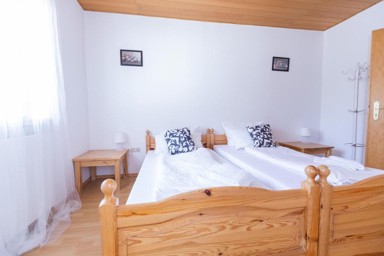 Zweibettzimmer