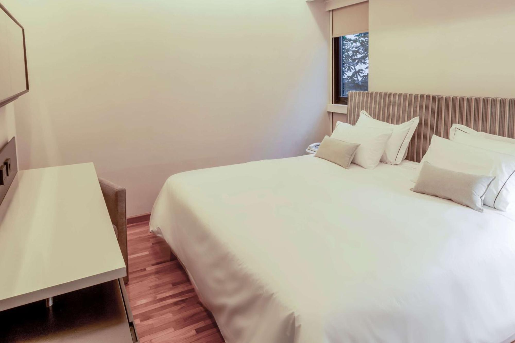 1 Double Bed Concept Non-Smoking